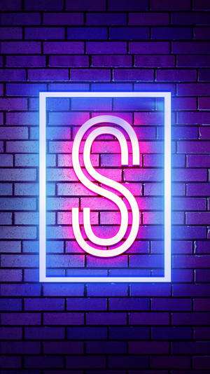 S Alphabet In Neon Lights Wallpaper