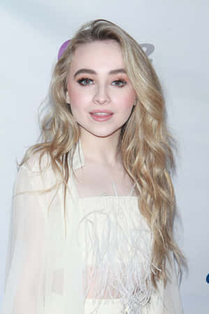 Sabrina Carpenter HD Wallpapers (100++) - MrWallpaper