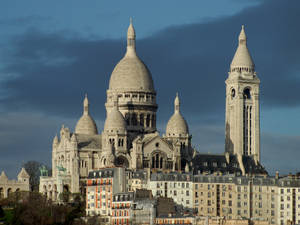 Sacre Coeur Basilica Dark Sky Wallpaper