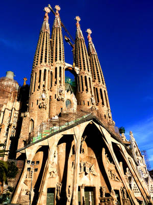 Sagrada Familia Angled Blue Skies Wallpaper