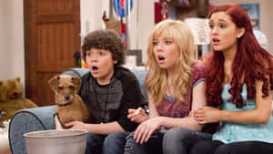 Sam And Cat Mouths Open Wallpaper