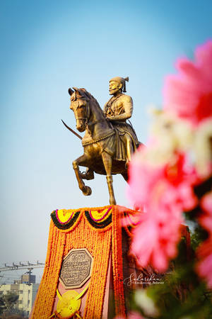 Sambhaji Maharaj's Father On Horseback Statue Wallpaper