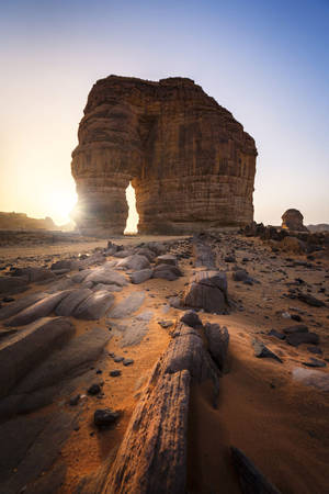 Saudi Arabia's Elephant Rock Photography Wallpaper