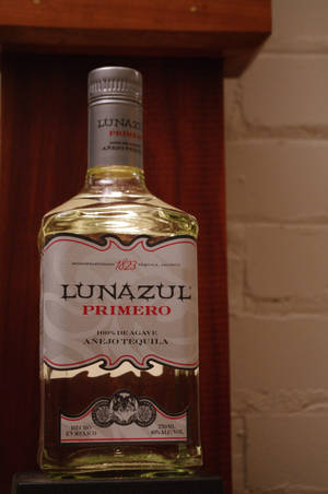 Savor The Taste Of Authenticity With Lunazul Primero Tequila Wallpaper