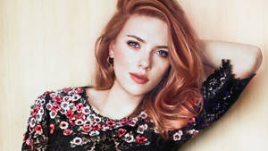 Scarlett Johansson Spring Look Wallpaper