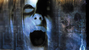 Scary Halloween Screaming Girl Wallpaper