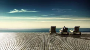 Scenic Ocean View Platform Wallpaper