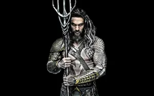 Serious Aquaman With Trident Wallpaper