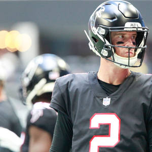 Serious Atlanta Falcons Matt Ryan Wallpaper