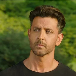 Serious Hrithik Roshan War Wallpaper