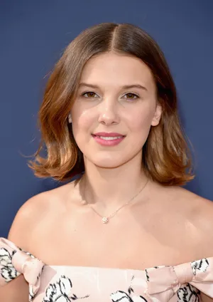 Short Hair Millie Bobby Brown Wallpaper