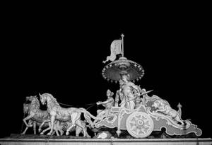 Shri Krishna Silver Chariot Sculpture Wallpaper