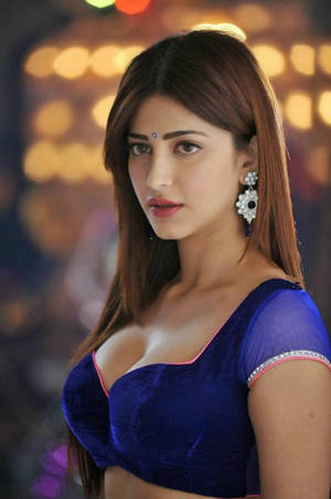 Shruti Hassan Hd Purple Top Wallpaper