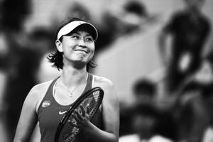 Shuai Peng Conquering The Court In Black And White Wallpaper