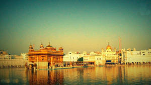 Sikhism Believers Congregating The Golden Temple Hd Wallpaper