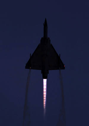 Silhouette Of Ascending Jet Iphone Wallpaper