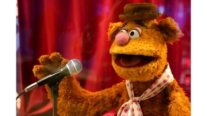 Singing Fozzie Bear Wallpaper