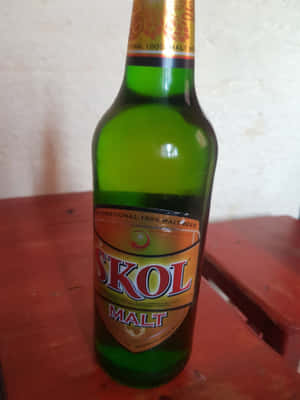 Skol Malt Beer Bottle Wallpaper