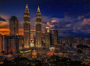 Skyscraper In Kuala Lumpur Wallpaper