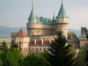 Slovakia's Bojnice Castle Wallpaper