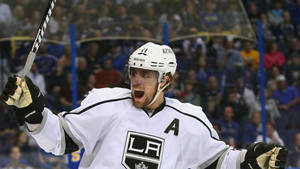 Slovenian Athlete Anze Kopitar Los Angeles Kings Center Wallpaper