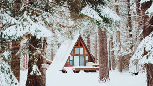 Small Cabin Winter House Wallpaper