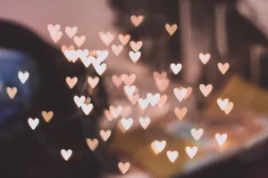Small Light Hearts Wallpaper