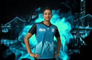 Smriti Mandhana Hd Blue Wallpaper