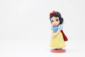Snow White Toy Wallpaper