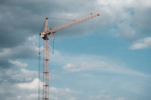 Soft Blue Aesthetic Sky And Construction Crane Wallpaper