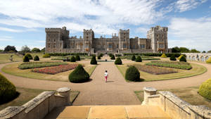 Someone Walking In Windsor Castle Garden Wallpaper