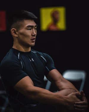 Song Yadong Warming Up Wallpaper