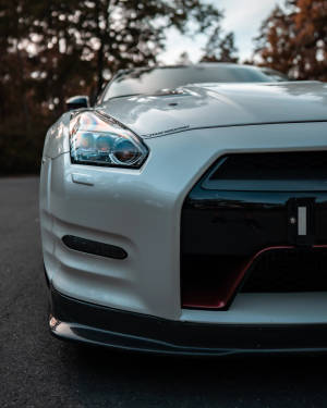 Spellbinding Beauty Of 2017 Gtr Car Close-up Wallpaper