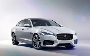 Sporty White Jaguar Car Wallpaper