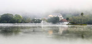 Sri Lanka Kandy Lake Mist Wallpaper