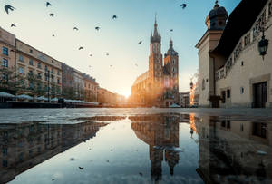 St. Mary's Basilica, Krakow Poland Wallpaper