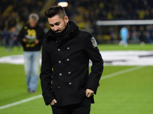 Standing Ilkay Gundogan Black Jacket Wallpaper