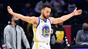 Steph Curry Arms Open During Game Wallpaper