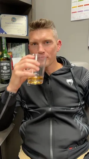 Stephen Thompson Mma Fighter In Action Wallpaper