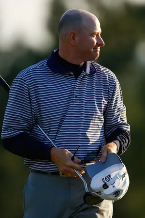 Steve Flesch Taking His Cap Off Wallpaper