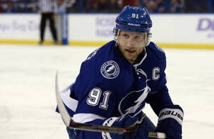 Steven Stamkos Tampa Bay Lightning Ice Hockey Action Wallpaper