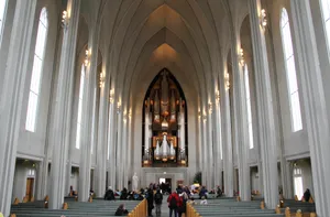 Stunning Interior Of Hallgrimskirkja Church, Iceland Wallpaper