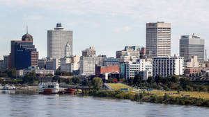 Stunning View Of Memphis Skyline At Dusk Wallpaper