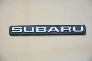 Subaru Logo Name Badge Wallpaper