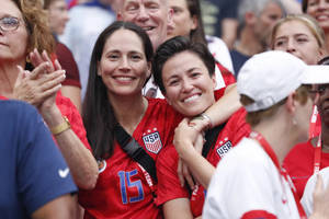 Sue Bird And Rachel Rapinoe Wallpaper