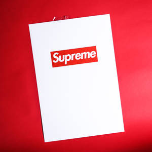 Supreme Logo Print Wallpaper