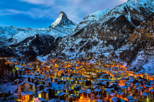 Swiss Alps Town Valley Wallpaper