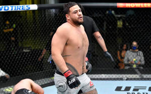 Tai Tuivasa Walking Away From Harry Hunsucker Wallpaper