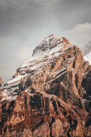 Tall Rocky Mountain Ios 12 Wallpaper
