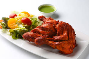 Tandoori Chicken Served With Fresh Salad Wallpaper